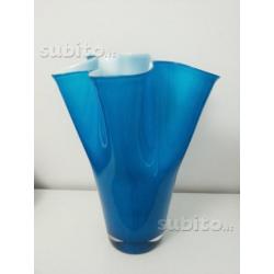 Vaso blu