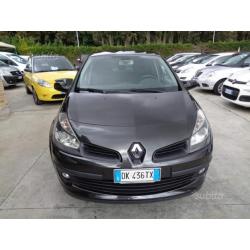 RENAULT Clio 1.5 dCi 105CV 5 porte Dynamique