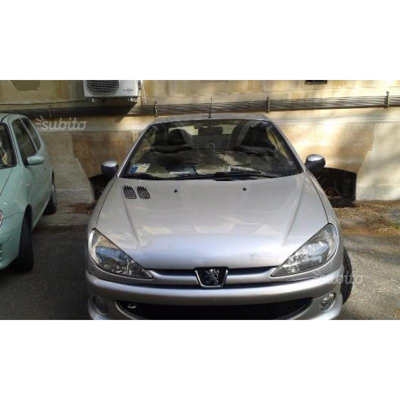 Peugeot 206 - 2005