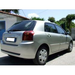 TOYOTA Corolla 1.4 D4-D 5p cambio automatico- 2005