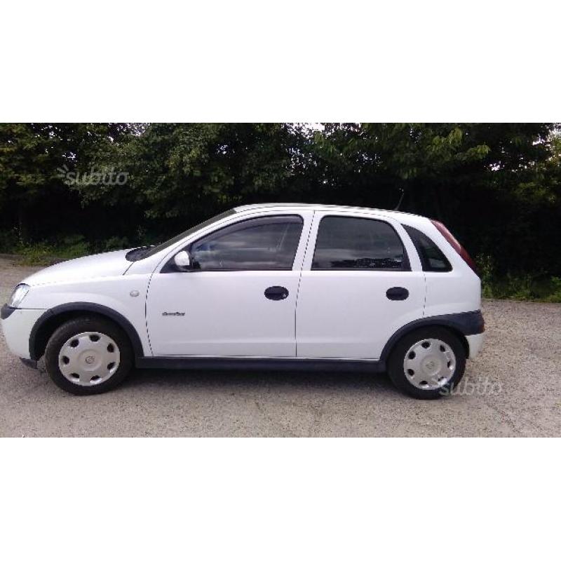 OPEL Corsa 3ª serie - 2002