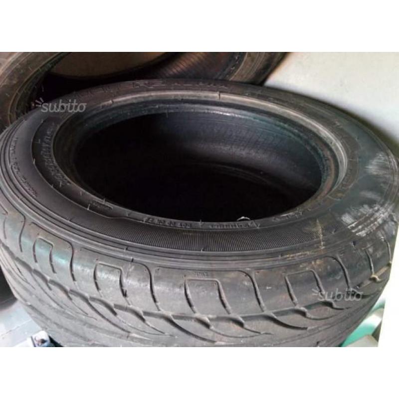 N. 2 gomme misura 215 60 16