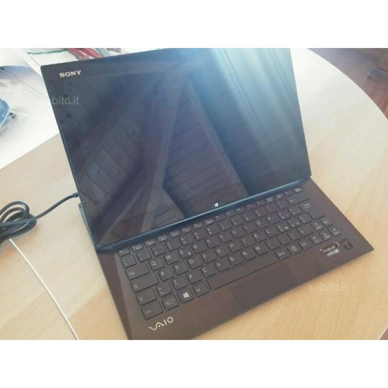 Sony Vaio Ultrabook - Display 13,3 con modem HSDPA