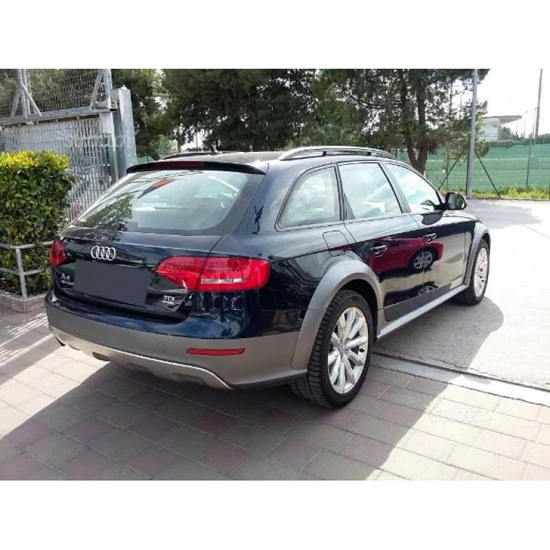 Audi A4 Allroad 2.0 TDI ( PELLE   NAVI )