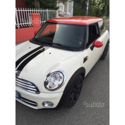 Mini Cooper D (R56) 1.6 109 cv Strafull