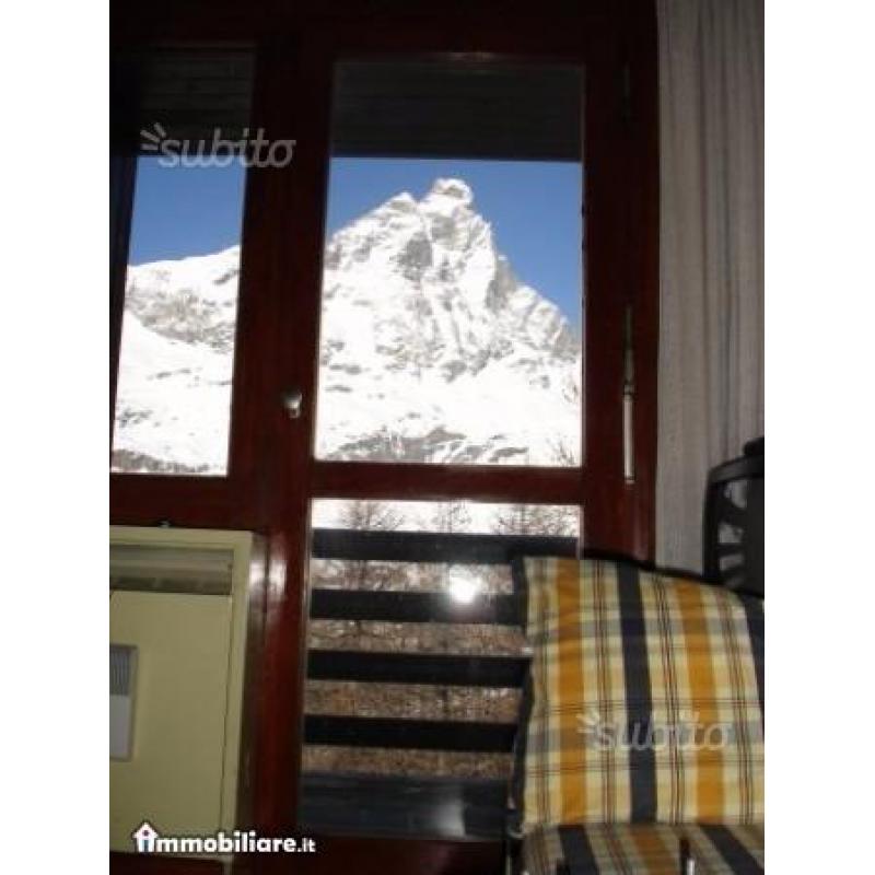 CERVINIA appartamento con splendida sul cervino