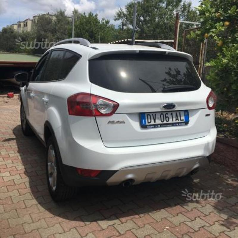 Ford Kuga 2.0 Tdci 136cv 4WD Titanium Perfetta