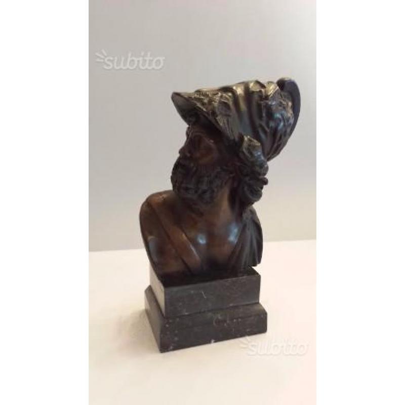 Busto in bronzo di Eroe Greco.FIRMATO