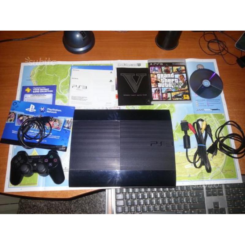 Ps3 super slim 500gb nera + GTA V + joystick