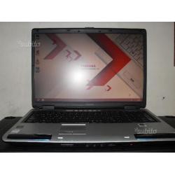 Toshiba satellite p100 17 pollici