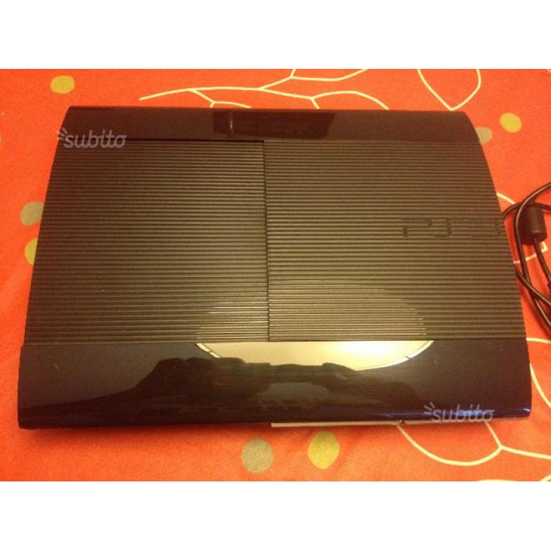 PS3 Super Slim 512 GB + 20 giochi