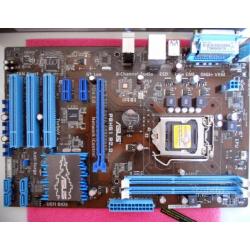 Scheda madre asus p8h61r2.0 con imballi originali