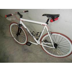 Bici a scatto fisso e single speed tg.55