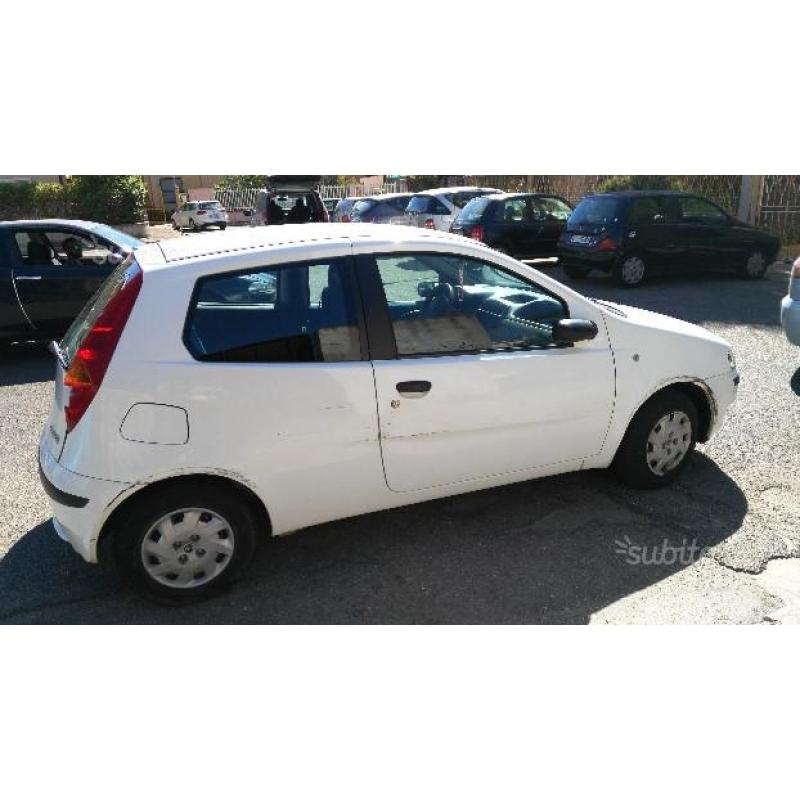 FIAT Punto - 2001