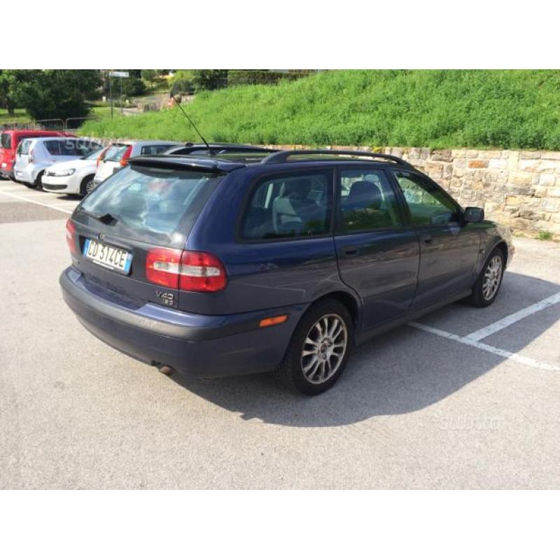 Volvo v 40 1.9 td