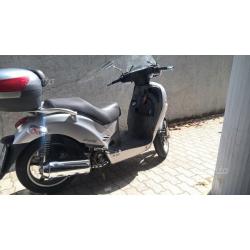 Kymco People 250 - 2004