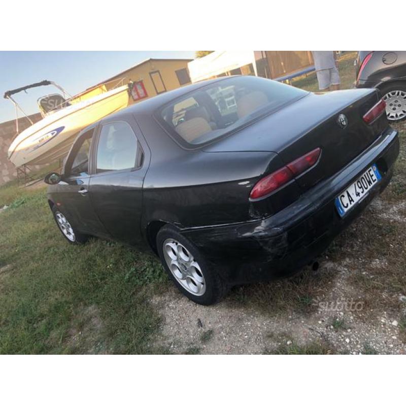 Alfa 156