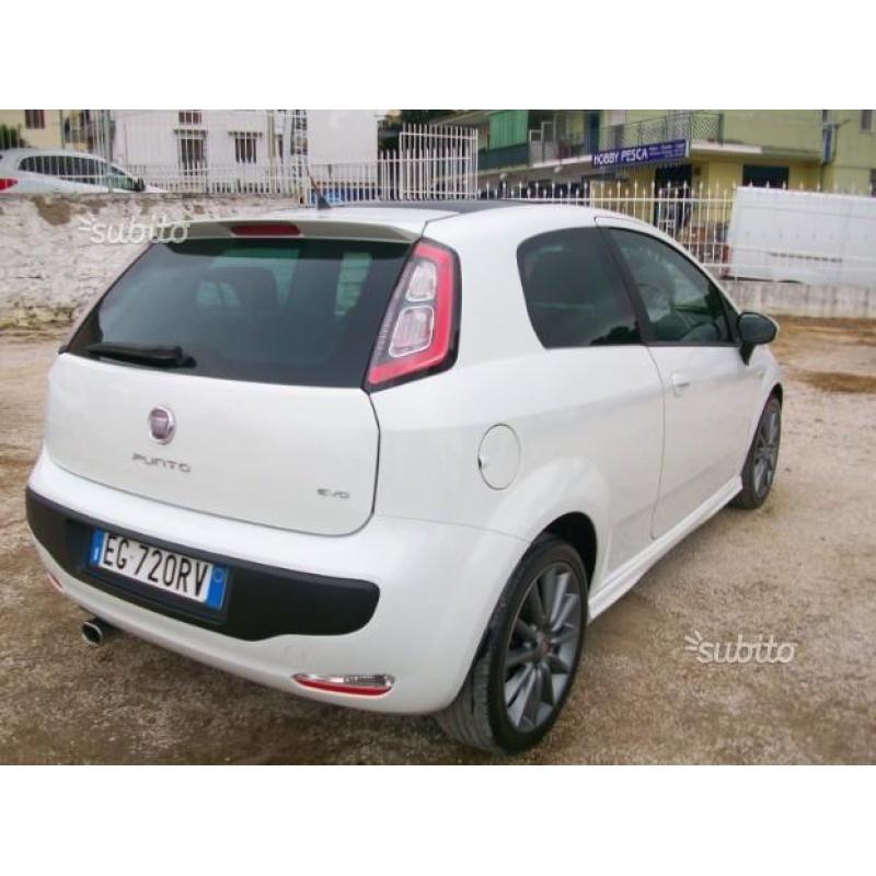 FIAT Punto Evo 1.6 MULTIJET TETTO PANORAMICO ELETT