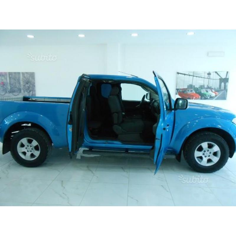 Nissan Navara 2.5 dCi King Cab Sport