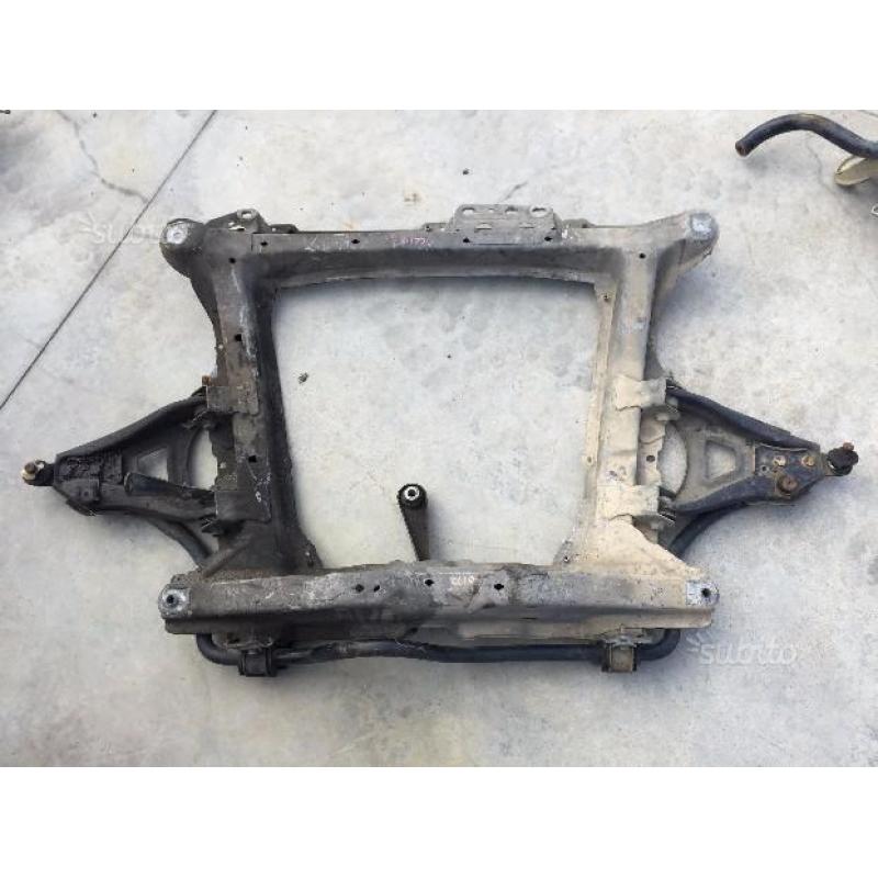 Culla motore chassis RENAULT CLIO 1.5DCI ANNO 2004