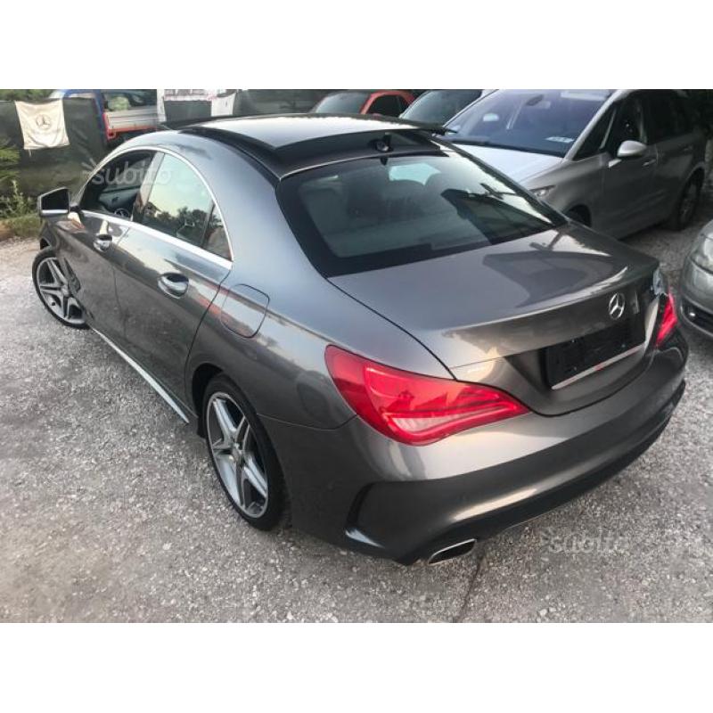 Mercedes cla 220cdi amg autom f1 tetto led navi