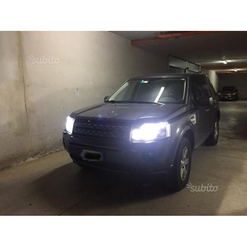 Land Rover Freelander 2011