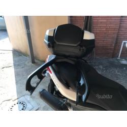 Baule 50L con Staffe Yamaha T-max/X-max