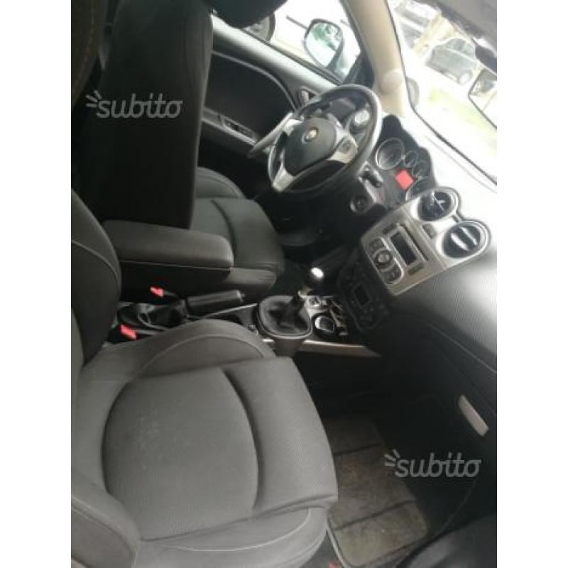 Alfa Romeo Mito 1.3 Mtj 95cv