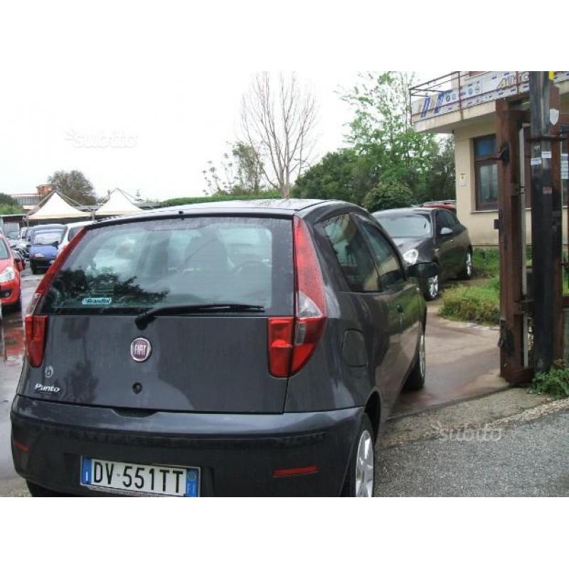 FIAT Punto - 2009