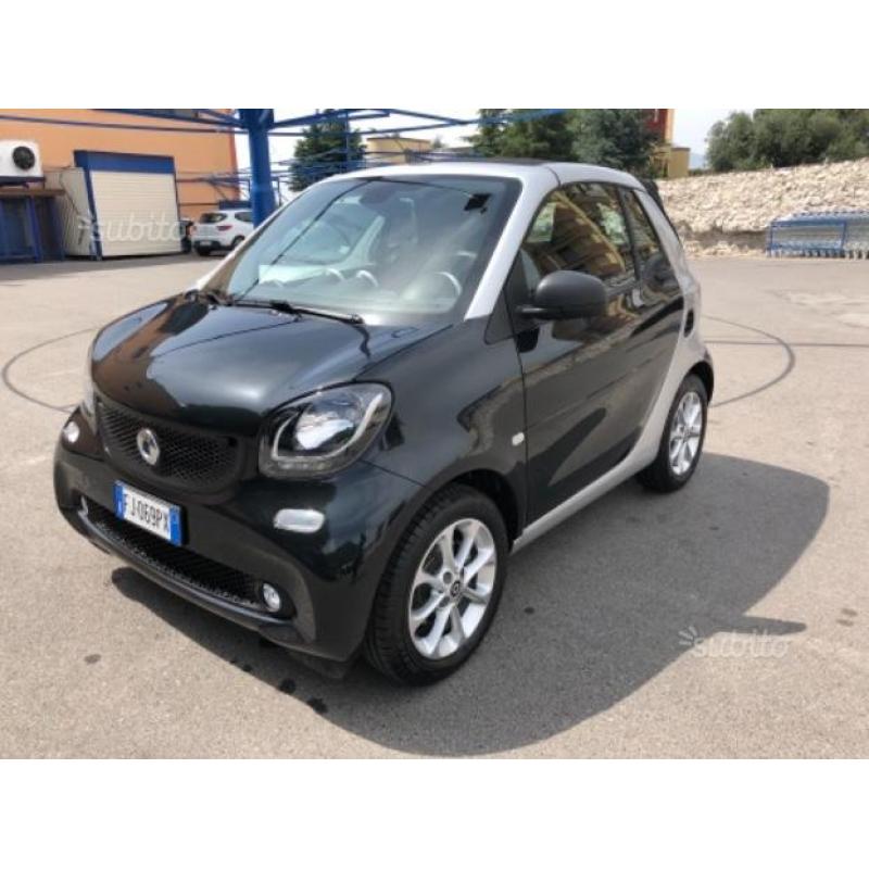 SMART fortwo 3ªs.(C/A453) - 2017 cabrio twinamic