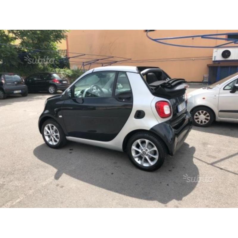 SMART fortwo 3ªs.(C/A453) - 2017 cabrio twinamic