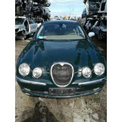 Jaguar s.type per ricambi