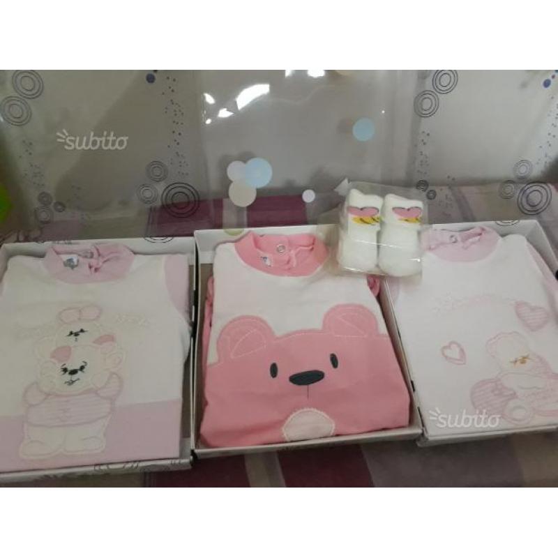 Abbigliamento neonata 0 mesi