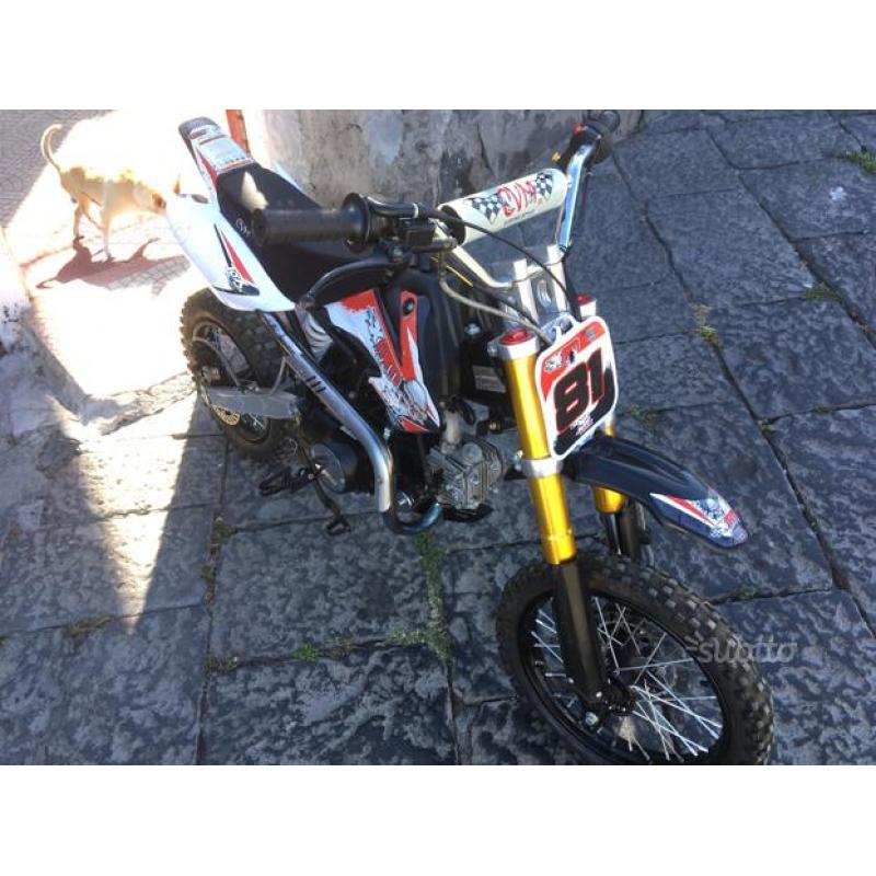 Pit bike cvm 110